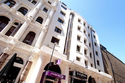 Premier-Inn-London-Leicester-Square-hotel-4-1.jpg